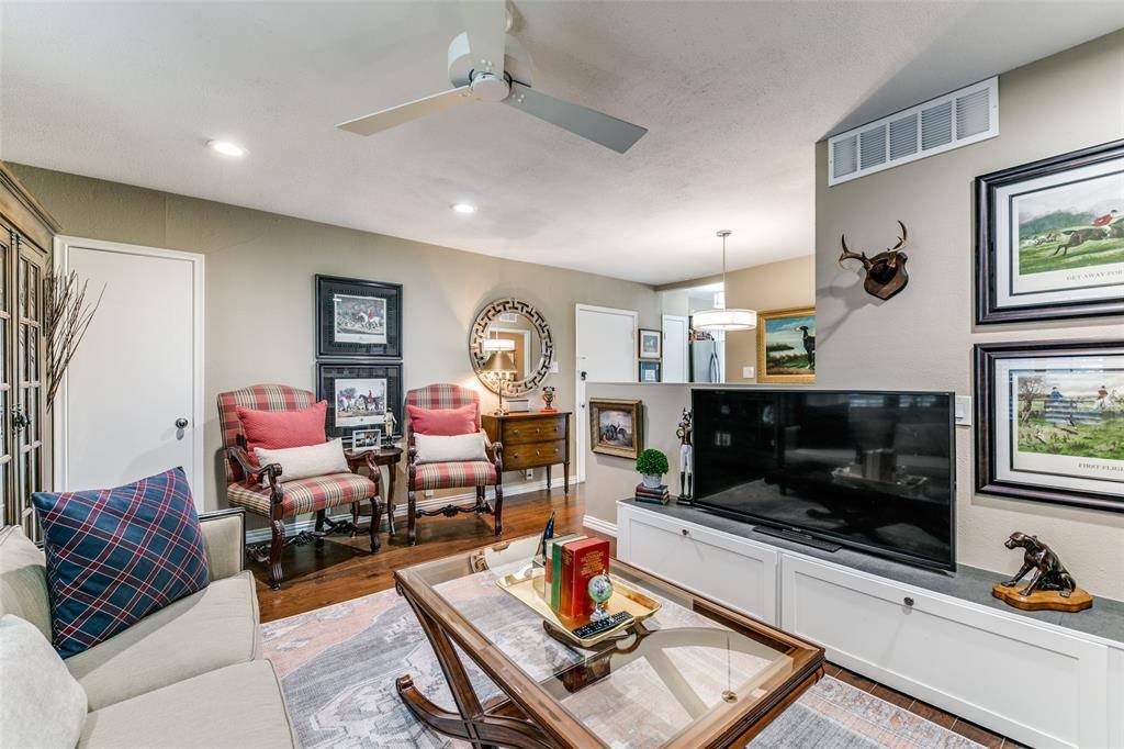 7828 Meadow Park Drive, Dallas, TX 75230