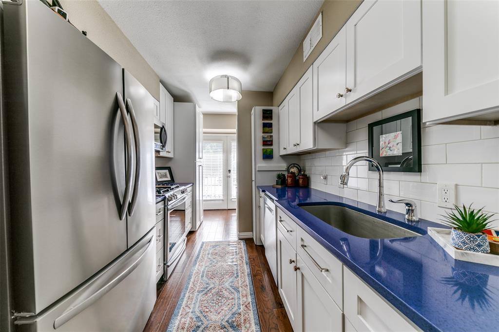 7828 Meadow Park Drive, Dallas, TX 75230