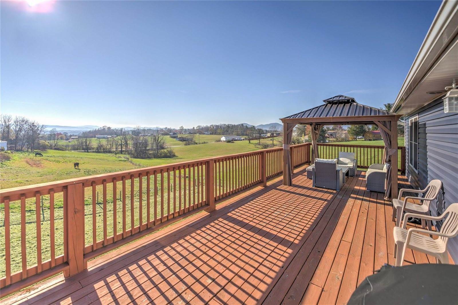 117 Blessed Way, Leicester, NC 28748