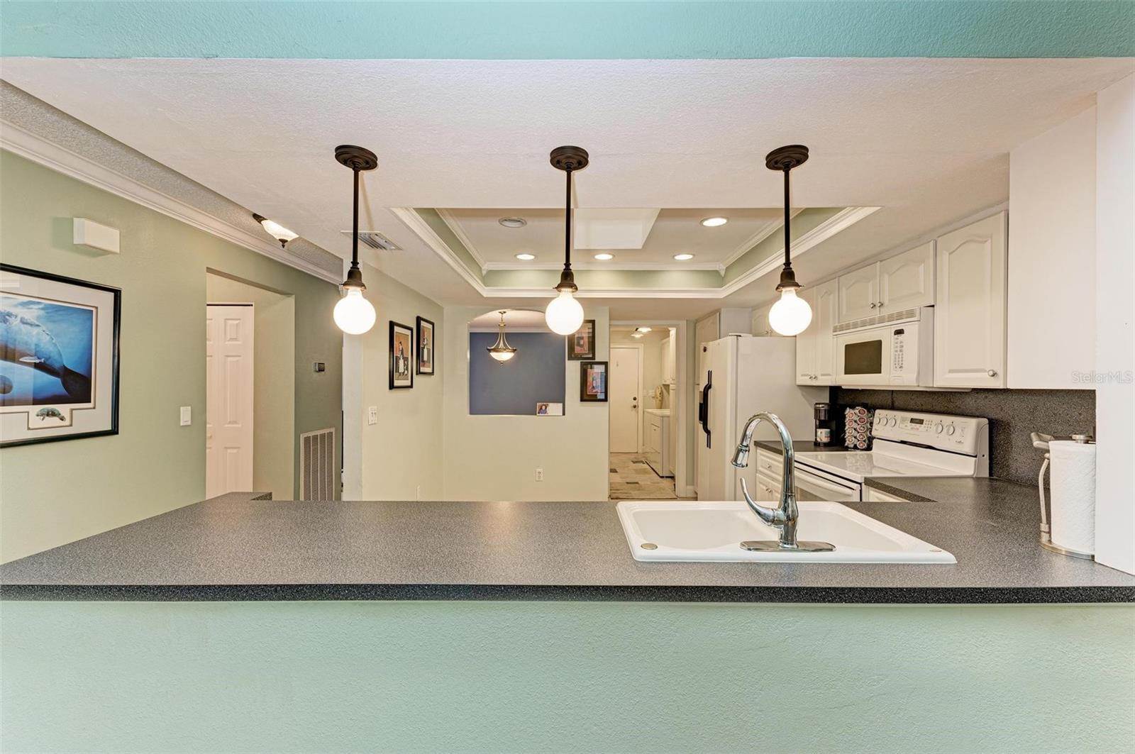 4523 Lake Vista Drive, Sarasota, FL 34233