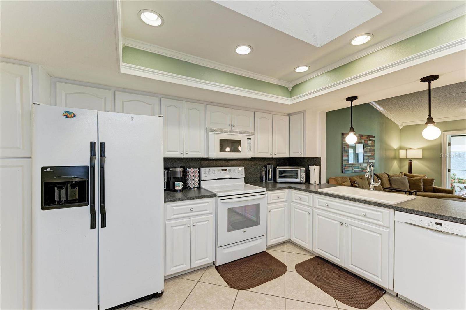 4523 Lake Vista Drive, Sarasota, FL 34233