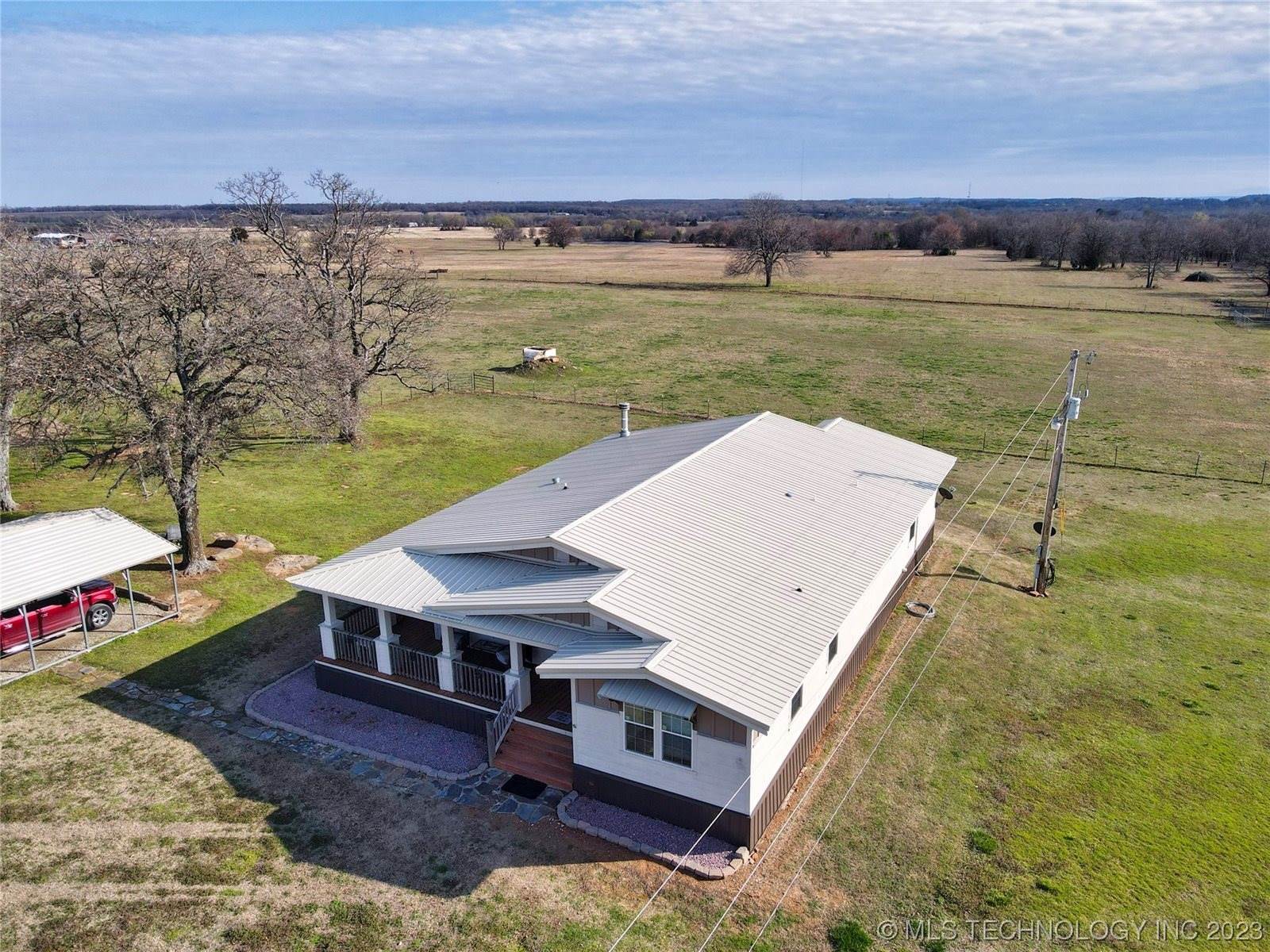 428524 East 1050 Road, Checotah, OK 74426