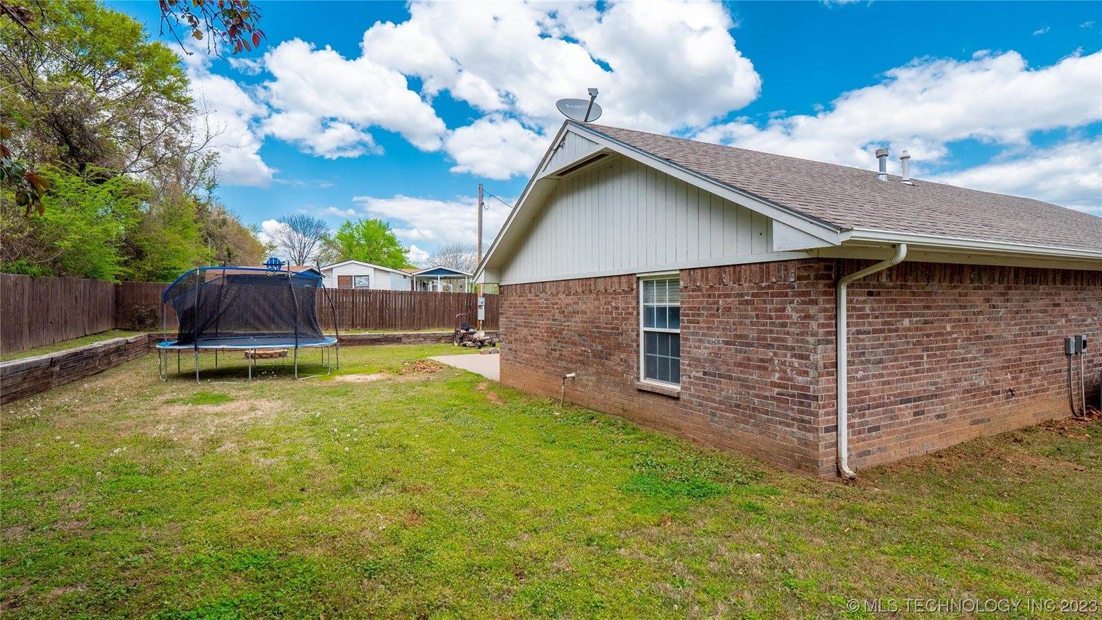 121134 South 4156 Road, Eufaula, OK 74432