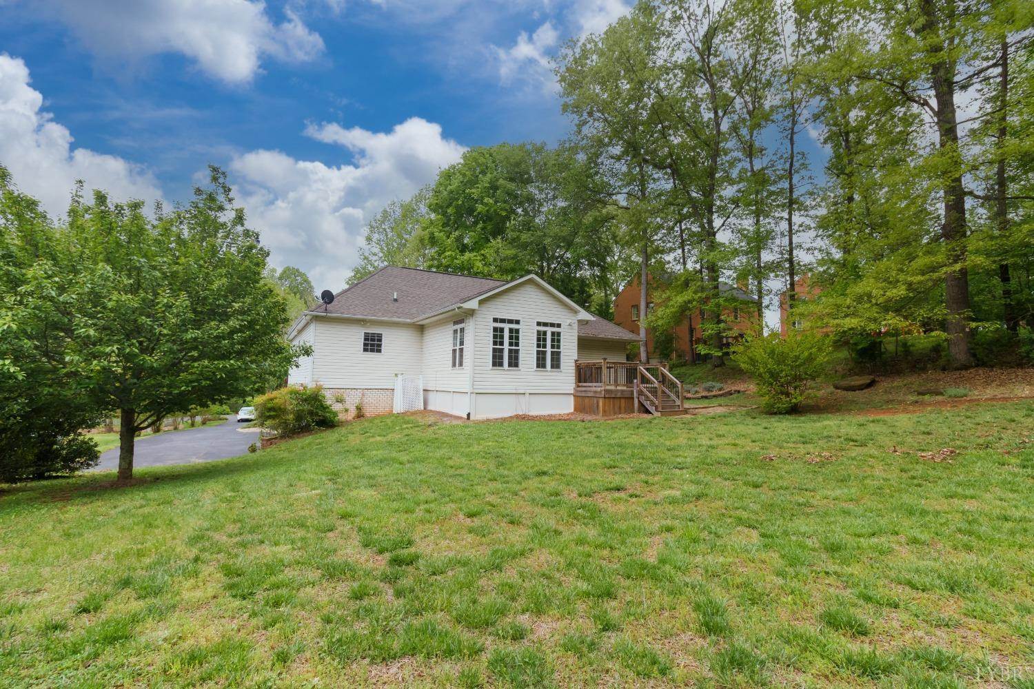 3547 Ridgecroft Drive, Lynchburg, VA 24503