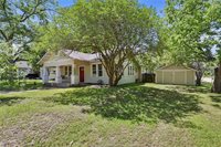 200 South Banks Street, Caldwell, TX 77836