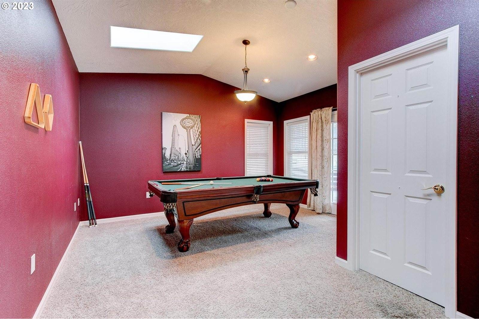 15603 NE Fremont St, Portland, OR 97230