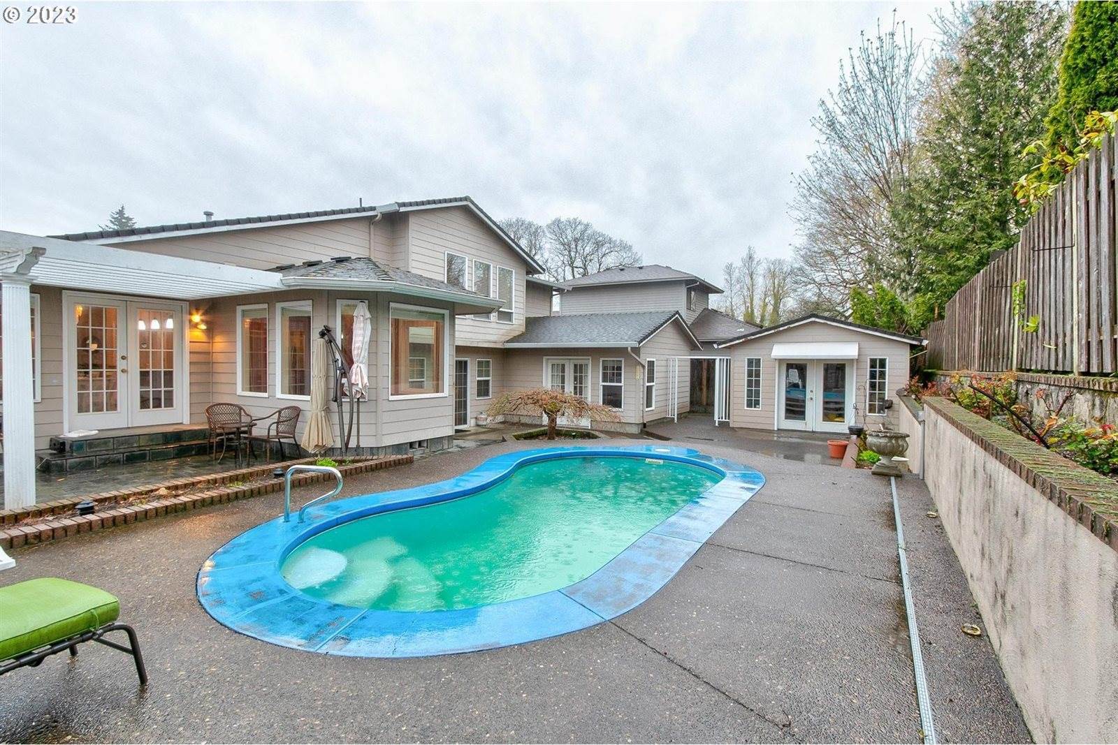 15603 NE Fremont St, Portland, OR 97230