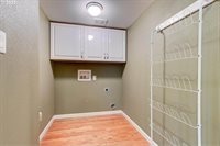 15603 NE Fremont St, Portland, OR 97230