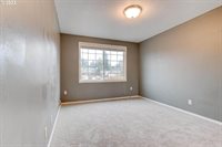 15603 NE Fremont St, Portland, OR 97230