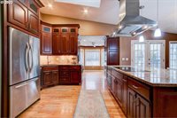 15603 NE Fremont St, Portland, OR 97230