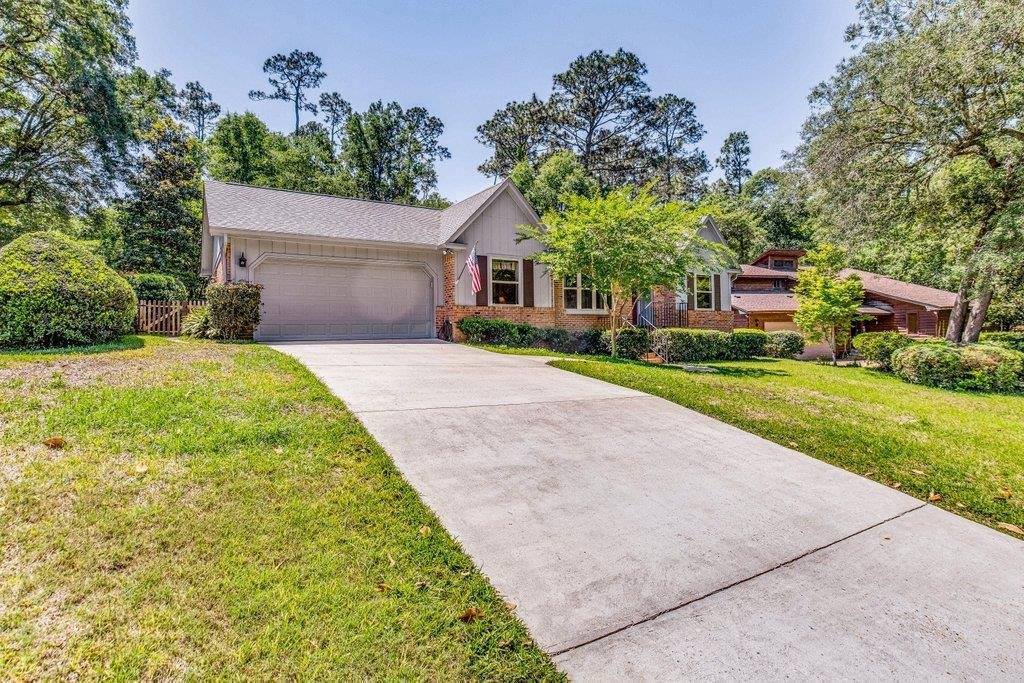 9029 Woodrun Rd, Pensacola, FL 32514