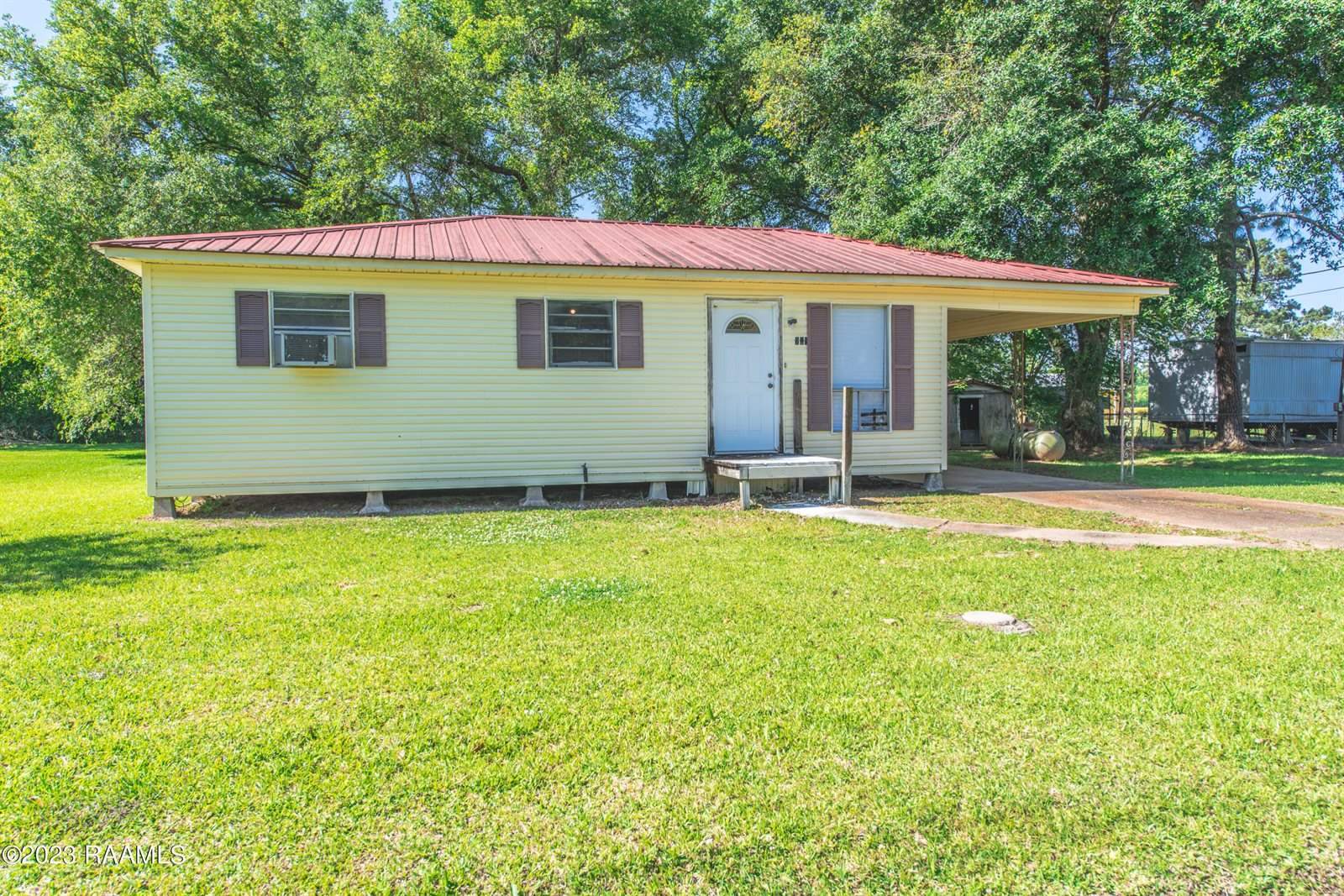 239 Morris Davis Circle, Opelousas, LA 70570