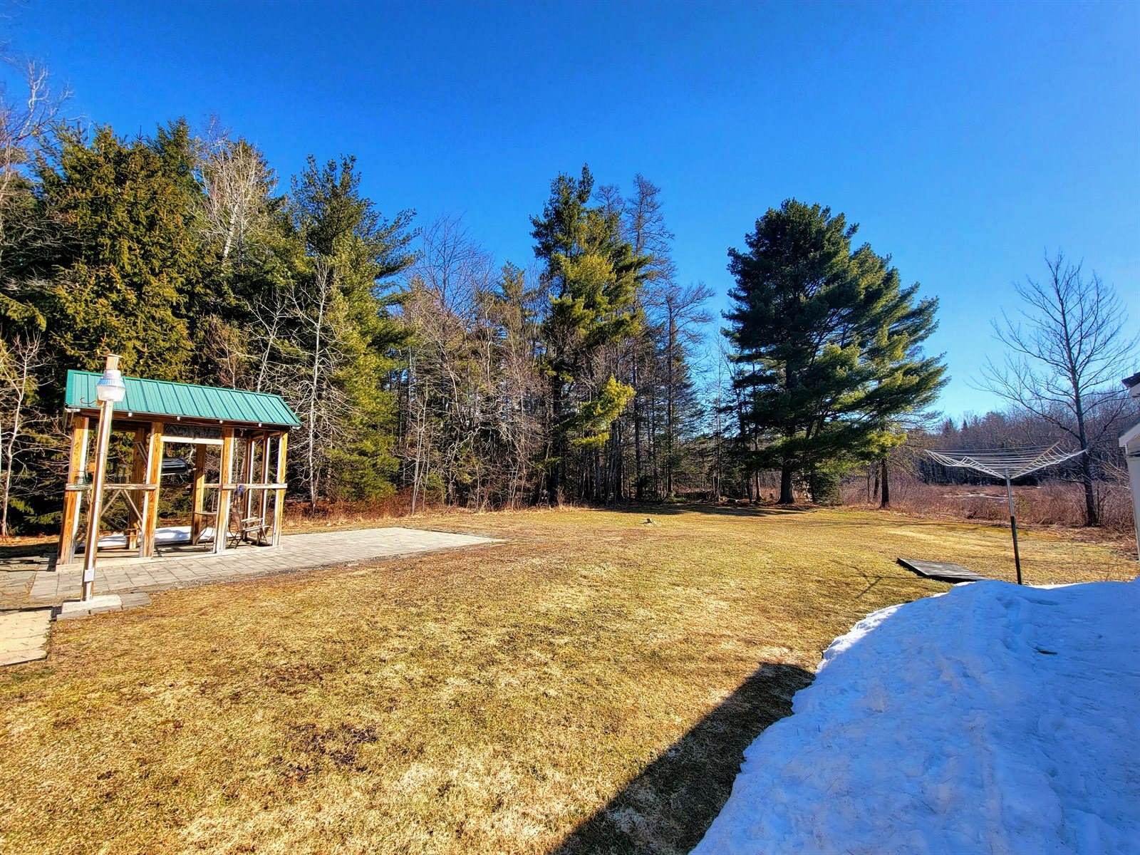 1045 Dodlin Road, Enfield, ME 04493