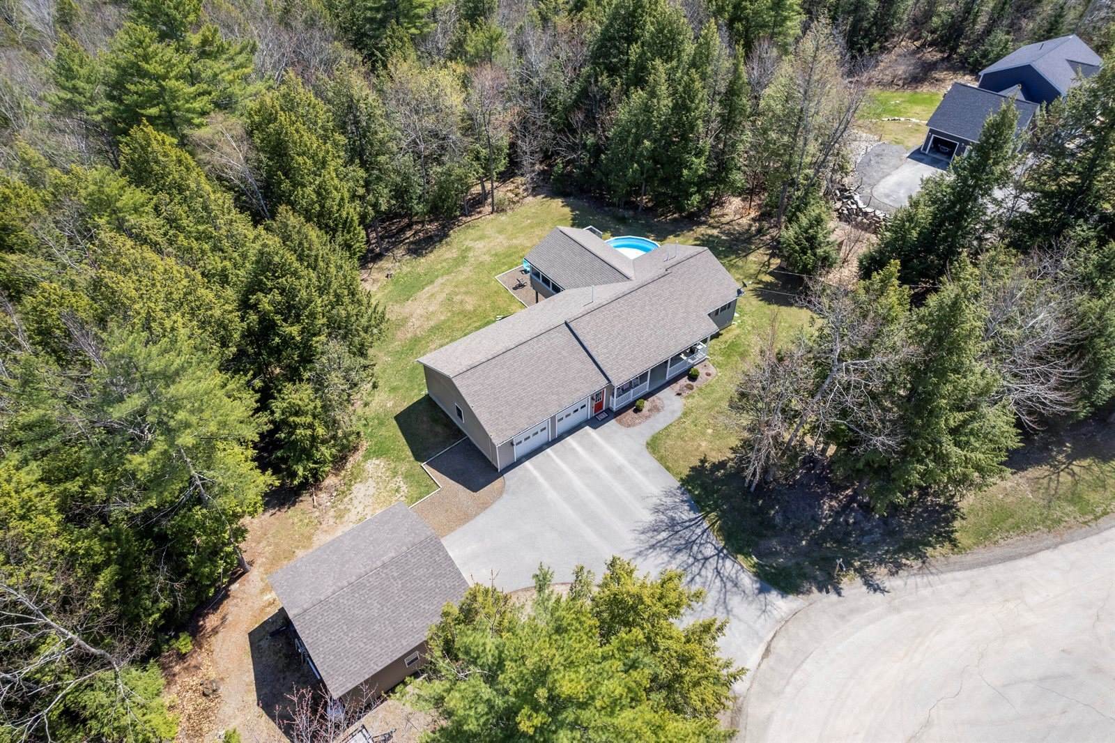 61 Pendleton Drive, Hermon, ME 04401