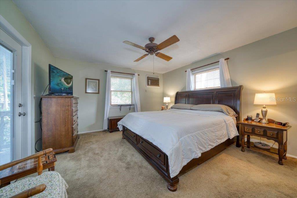 135 48TH Avenue North, Saint Petersburg, FL 33703