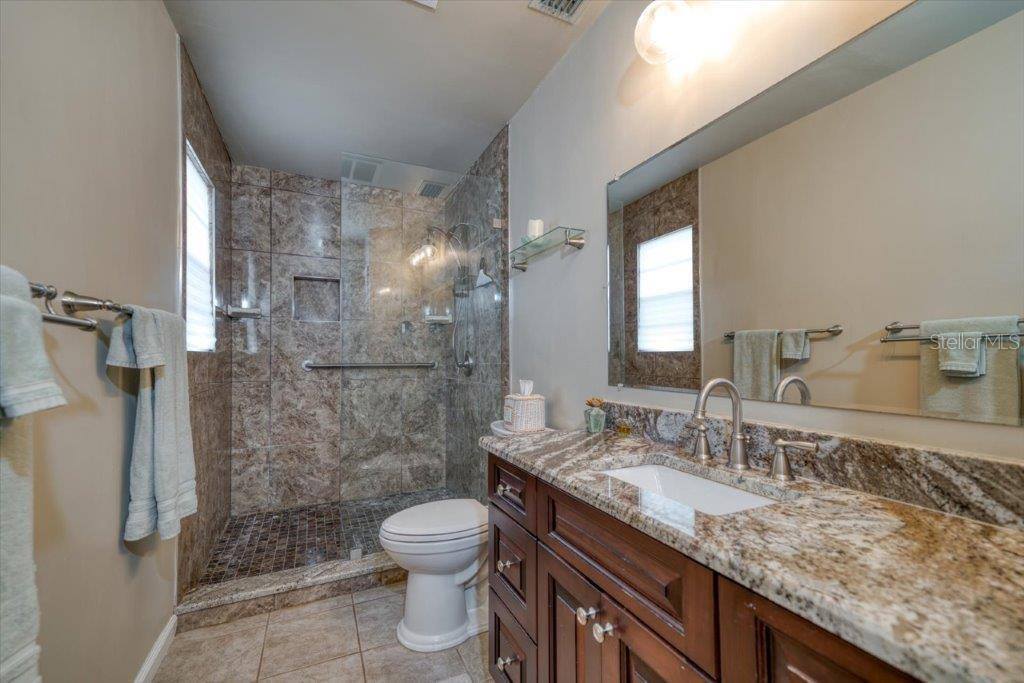 135 48TH Avenue North, Saint Petersburg, FL 33703