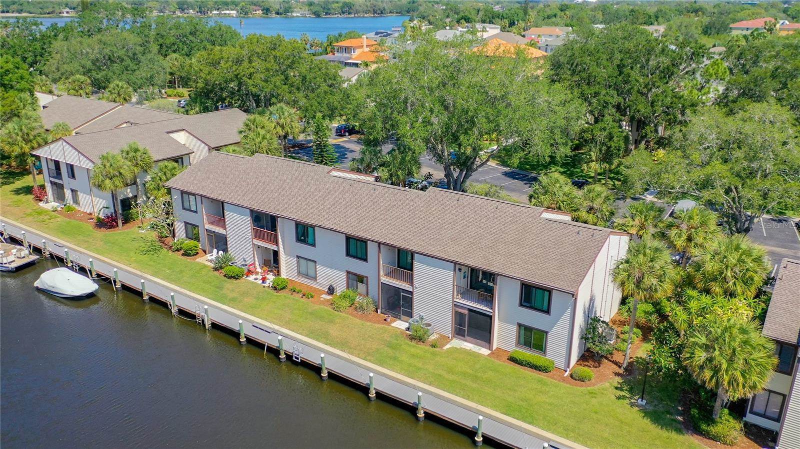360 Moorings Cove Drive, Tarpon Springs, FL 34689