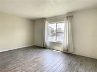 360 Moorings Cove Drive, Tarpon Springs, FL 34689