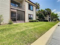 360 Moorings Cove Drive, Tarpon Springs, FL 34689