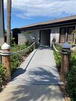 360 Moorings Cove Drive, Tarpon Springs, FL 34689