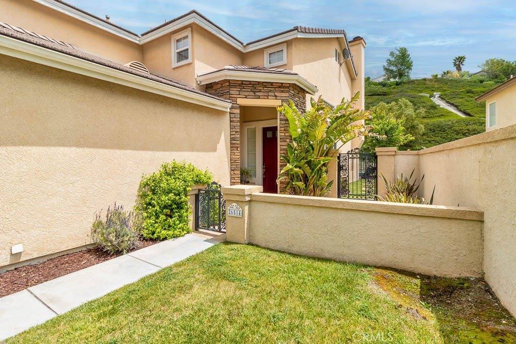 26514 Cardinal Drive, Canyon Country, CA 91387