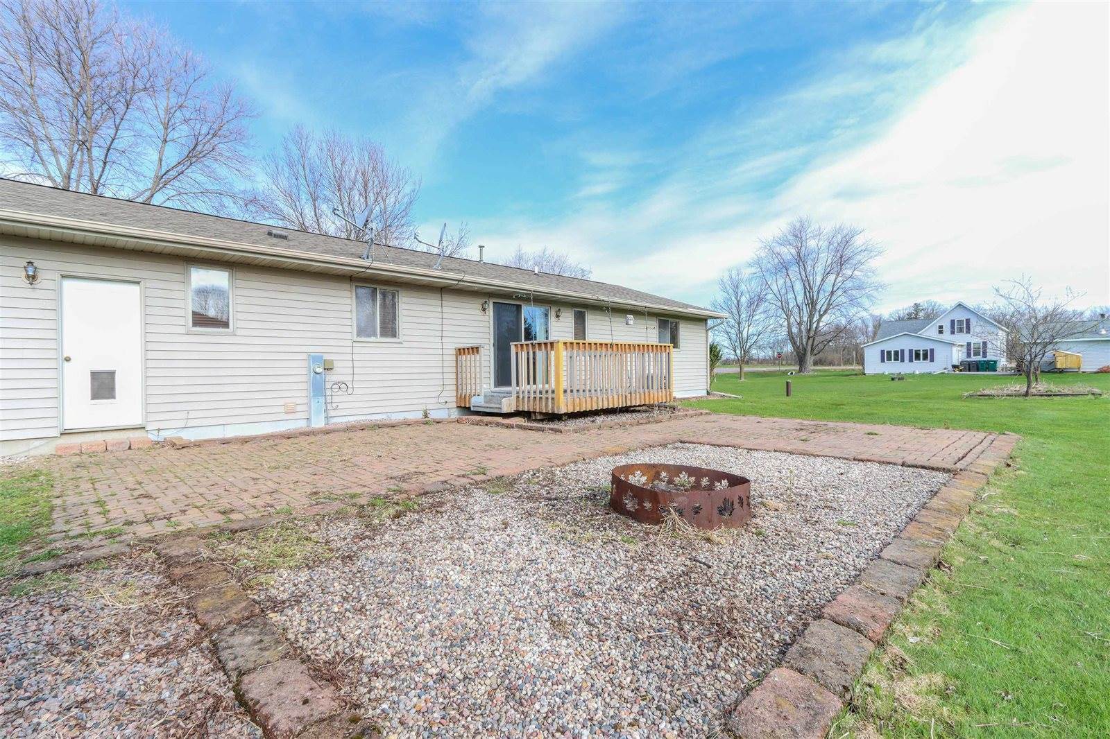 10878 W 4th Street, Hewitt, WI 54441