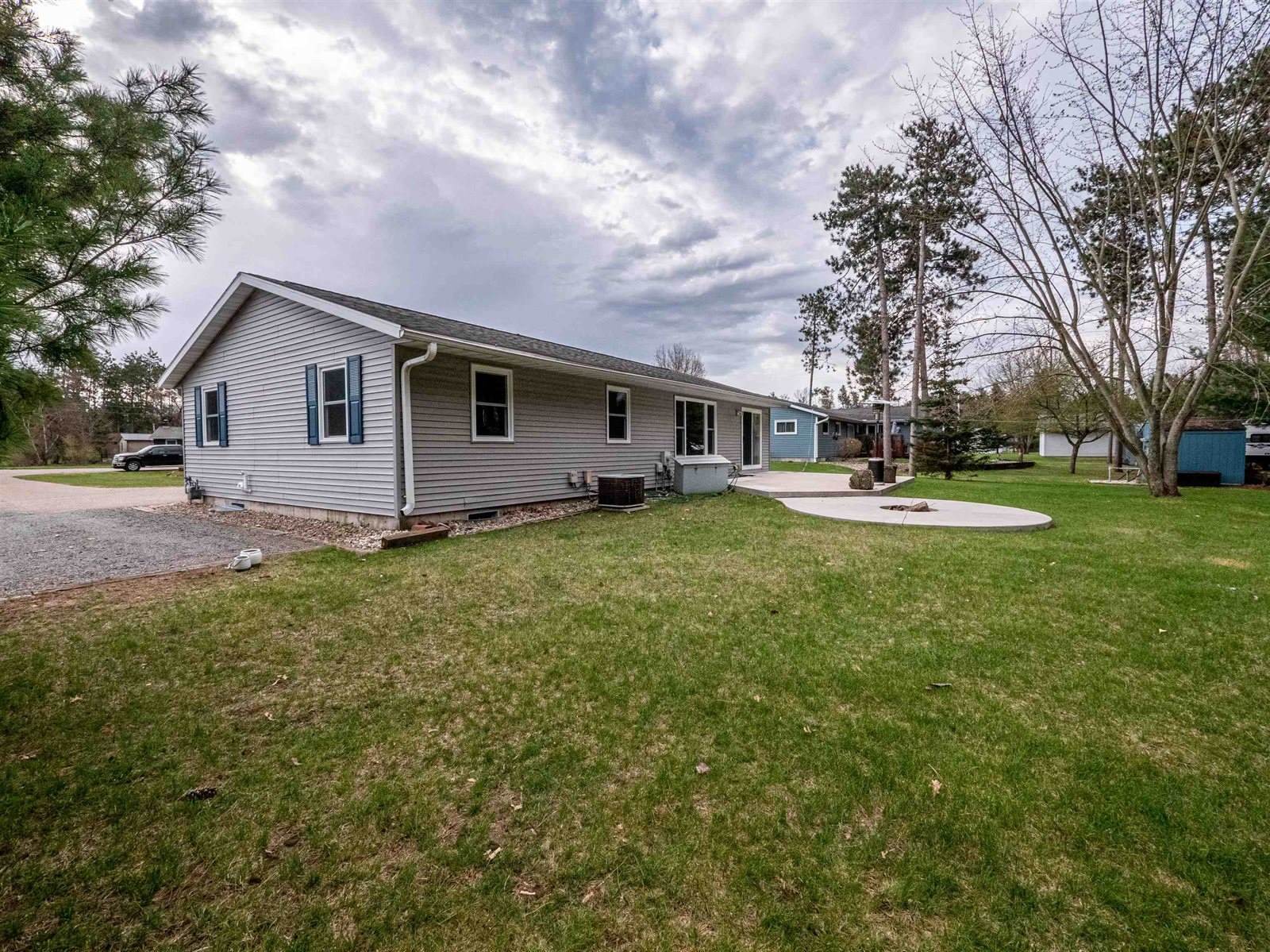 2331 Springville Drive, Plover, WI 54467