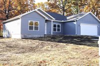 9201 Falcon Road, Neosho, MO 64850