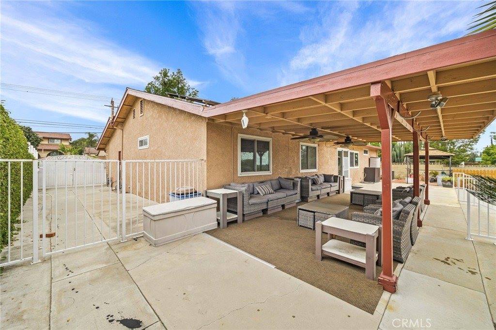 950 West 15th Street, Upland, CA 91786