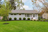 2452 Woodstock Road, Upper Arlington, OH 43221