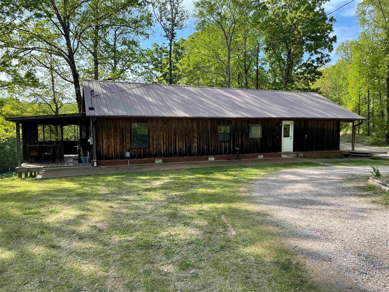 2065 Hughes Rd, Henderson, TN 38340