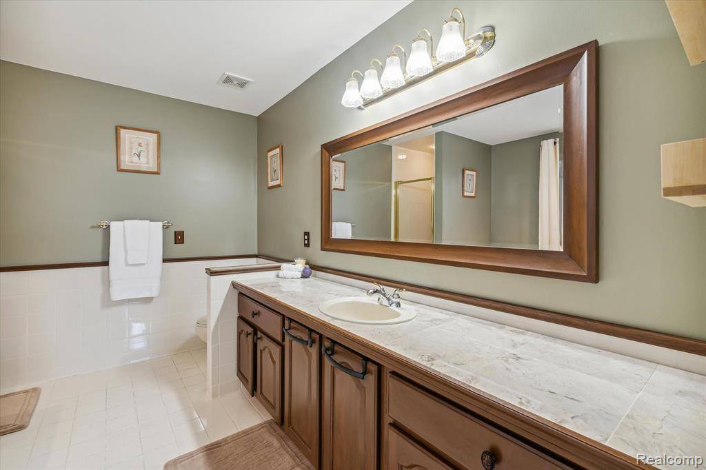 24406 Curt Drive, Brownstown Township, MI 48183