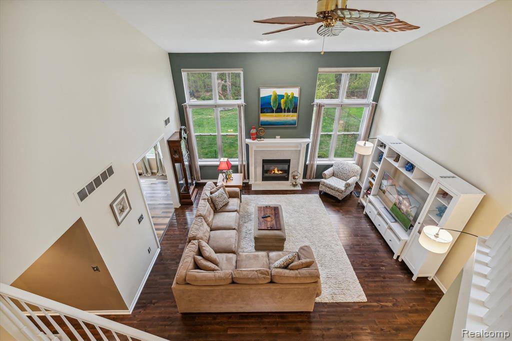 24406 Curt Drive, Brownstown Township, MI 48183