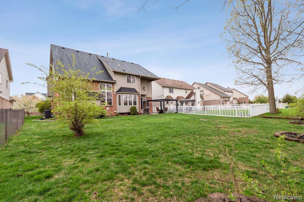 24406 Curt Drive, Brownstown Township, MI 48183