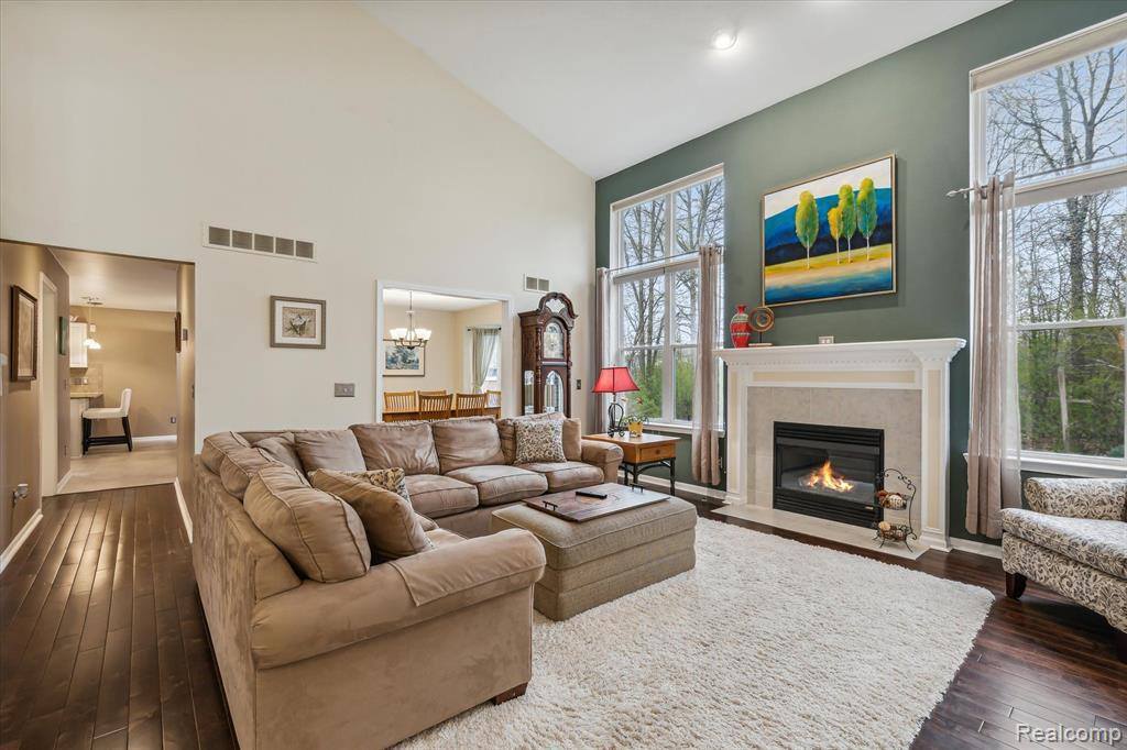 24406 Curt Drive, Brownstown Township, MI 48183