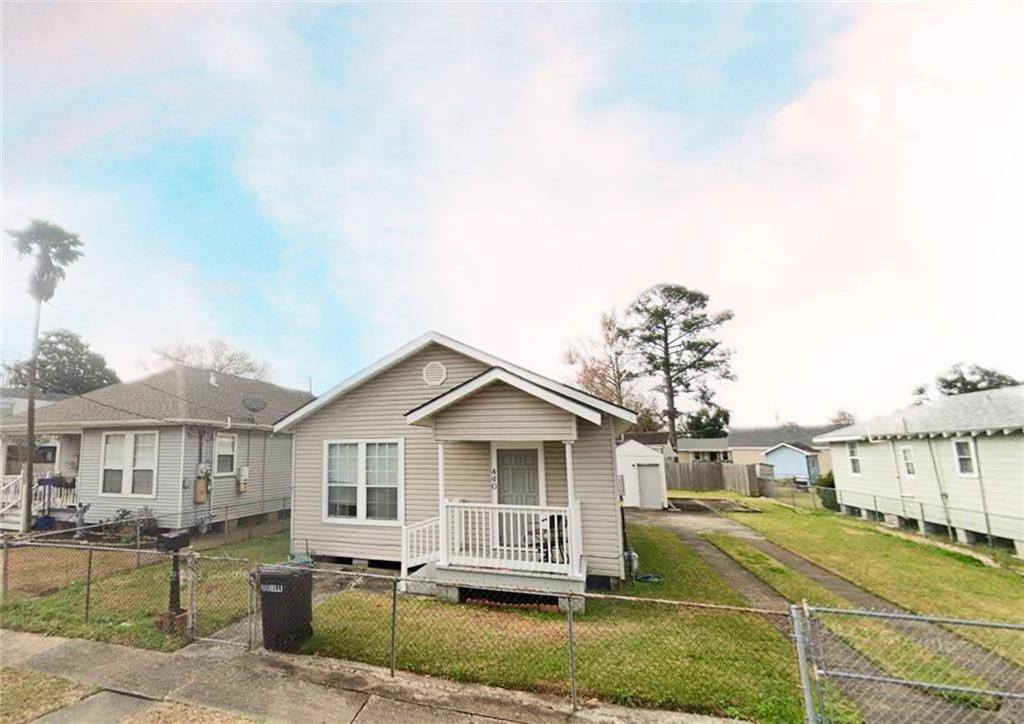 440 Oak Avenue, Harahan, LA 70123