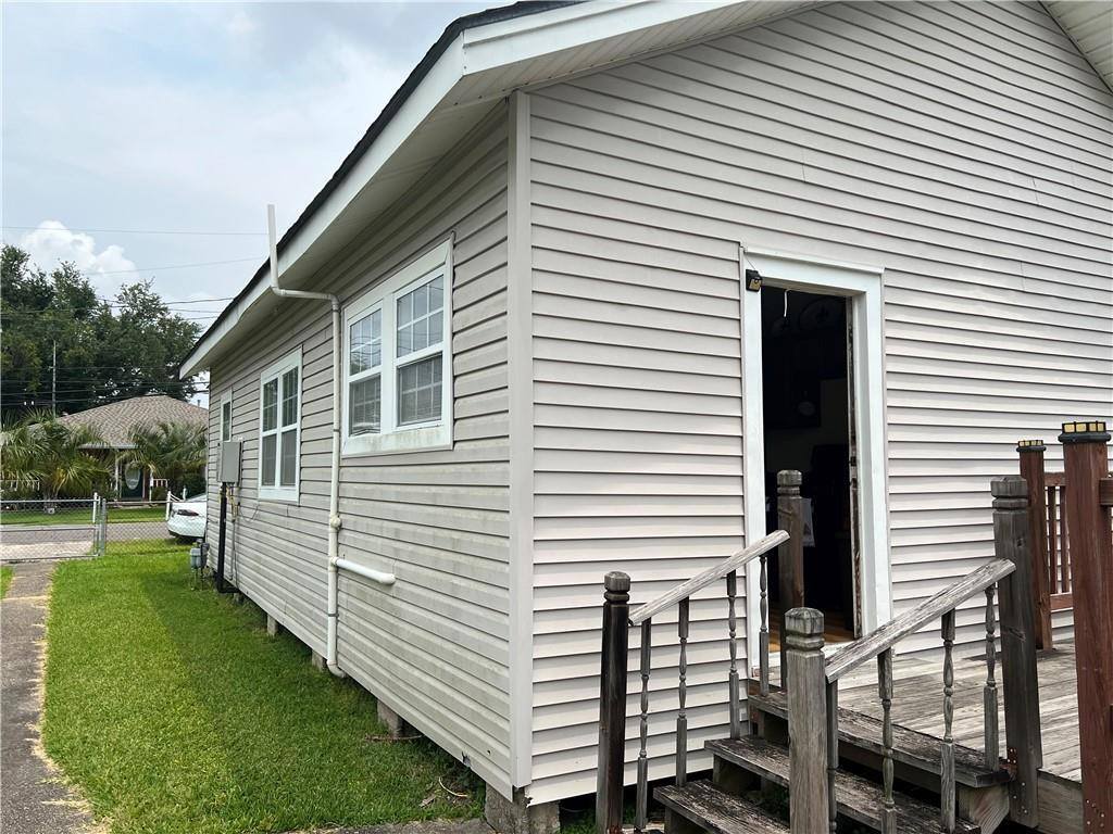 440 Oak Avenue, Harahan, LA 70123