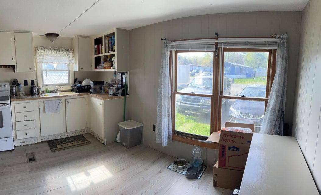 10 Sandstone Drive, Veazie, ME 04401