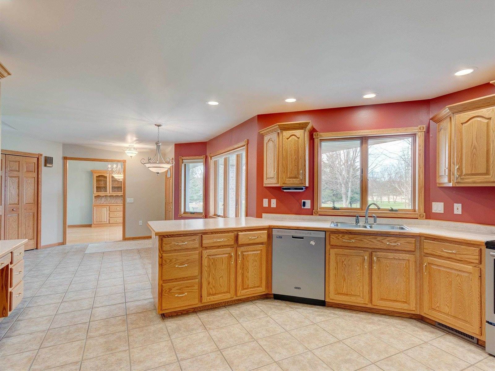 11936 Roberta Lane, Marshfield, WI 54449