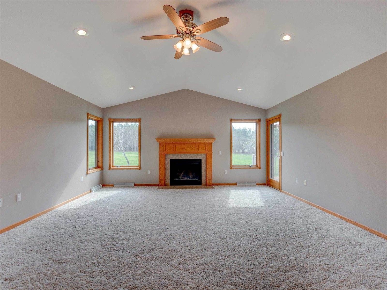 11936 Roberta Lane, Marshfield, WI 54449