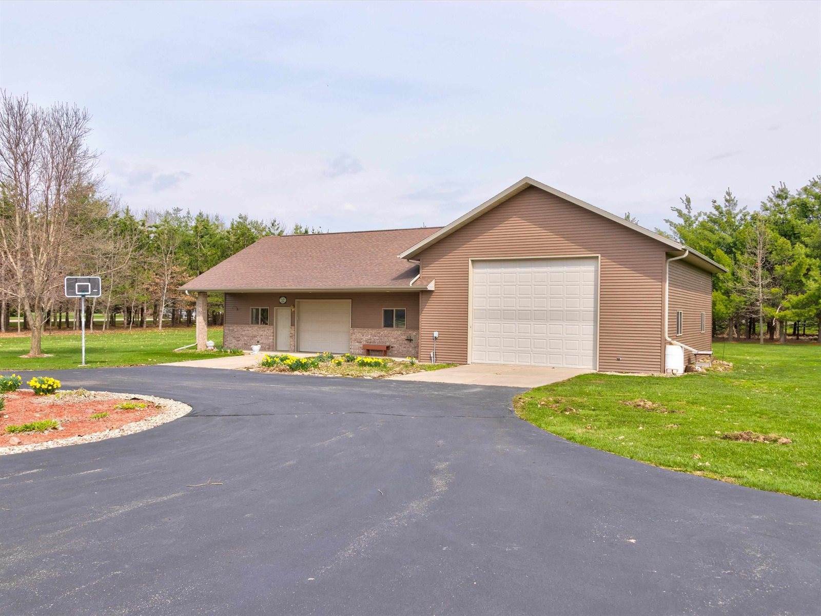 11936 Roberta Lane, Marshfield, WI 54449