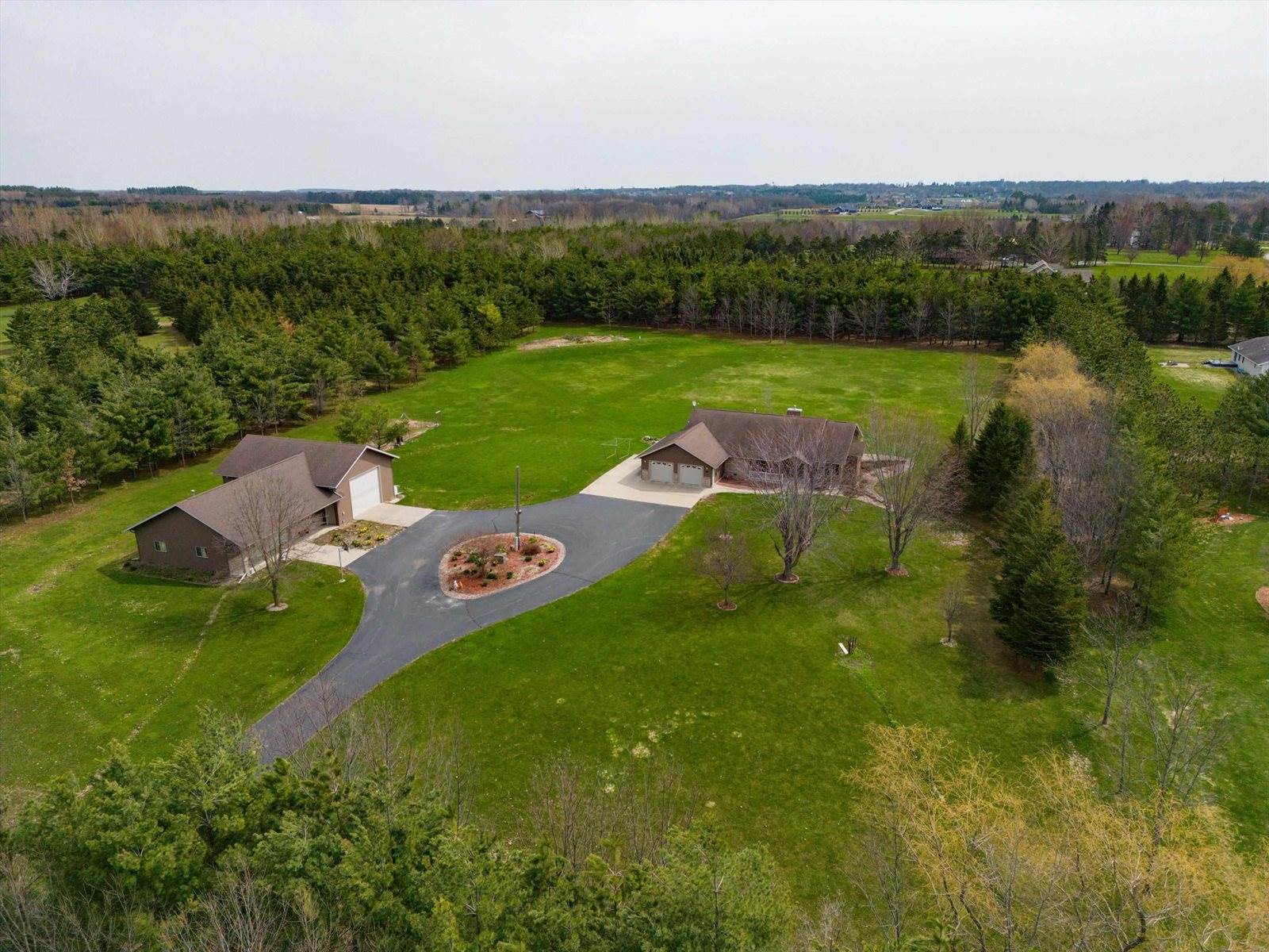 11936 Roberta Lane, Marshfield, WI 54449