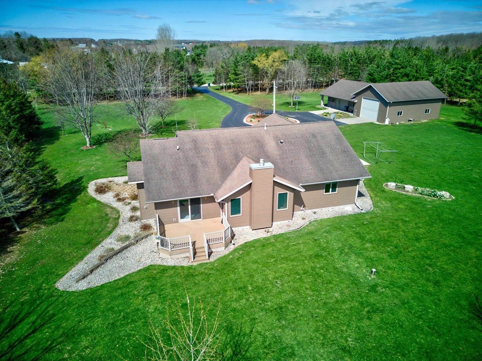 11936 Roberta Lane, Marshfield, WI 54449