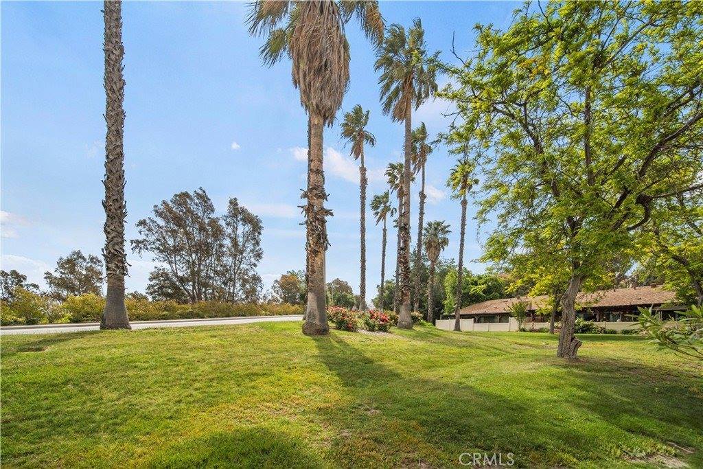 26101 Rainbow Glen Drive, Newhall, CA 91321