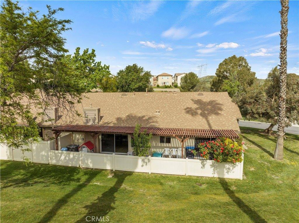 26101 Rainbow Glen Drive, Newhall, CA 91321