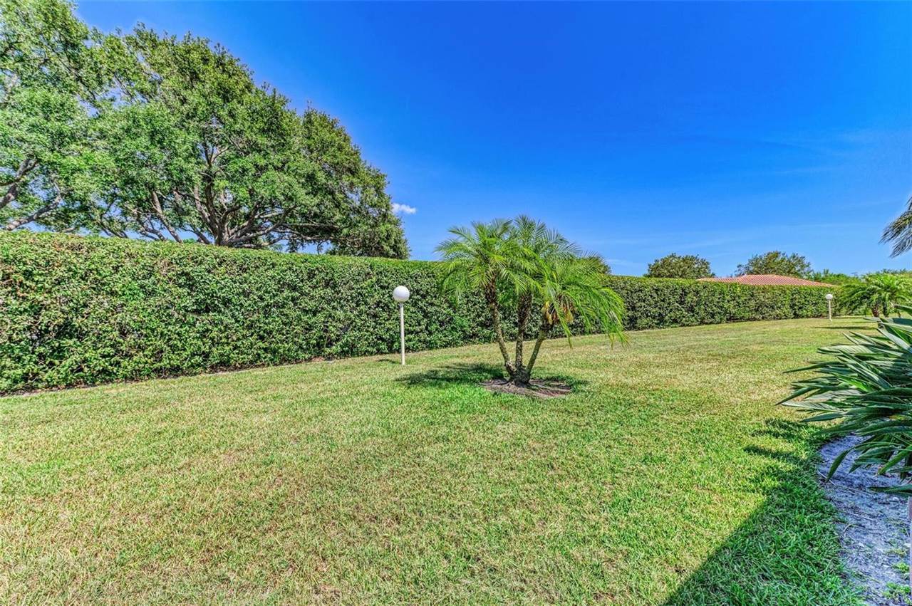 4529 Lake Vista Drive, Sarasota, FL 34233