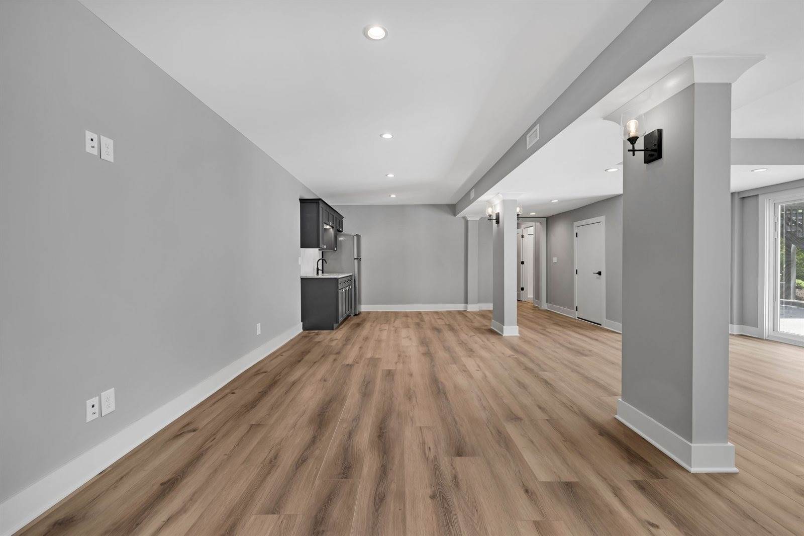 335 Brewer Dr, Nashville, TN 37211