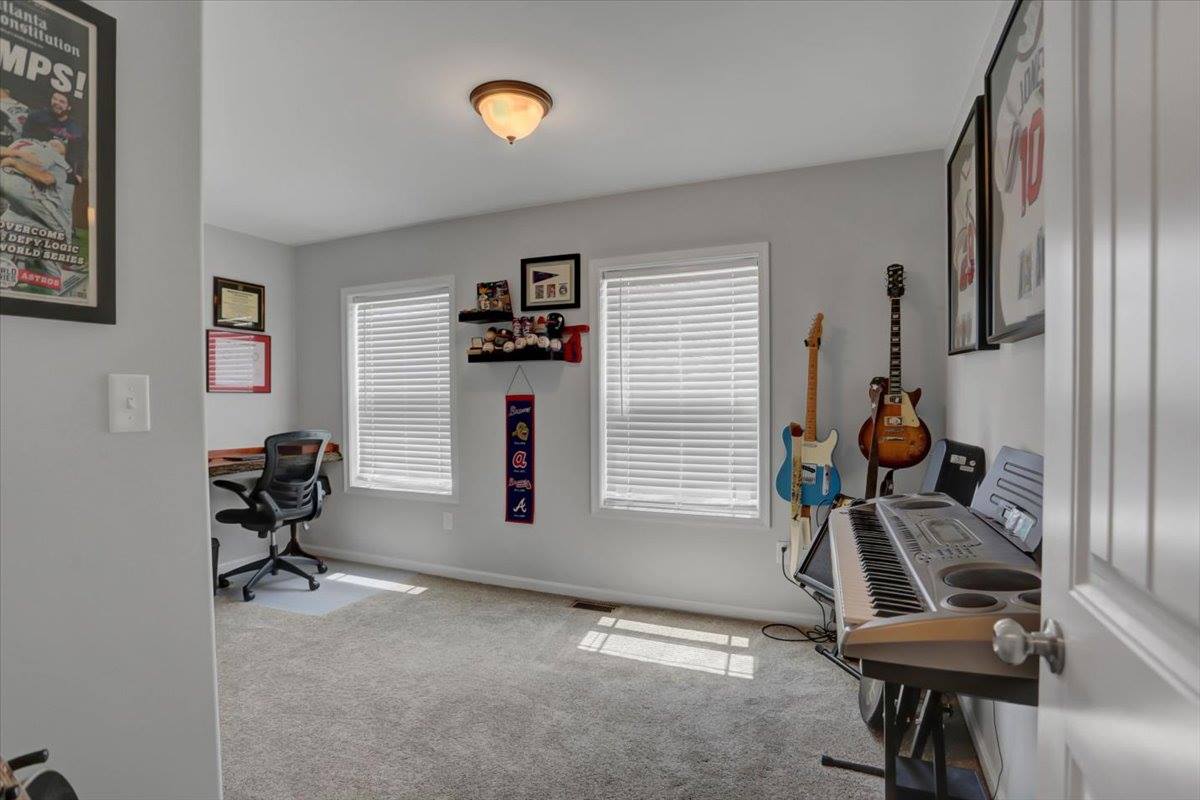 38 W Clarissa Drive, Shippensburg, PA 17257