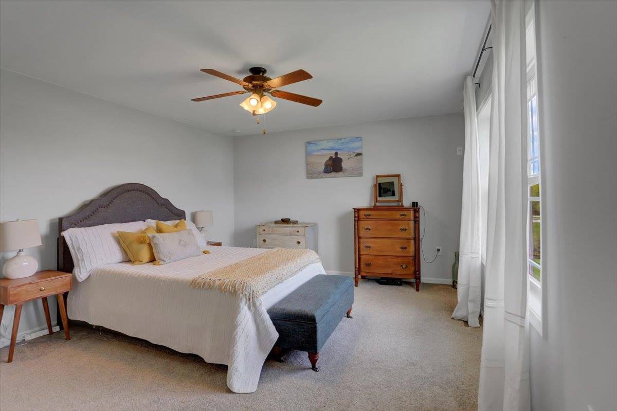 38 W Clarissa Drive, Shippensburg, PA 17257