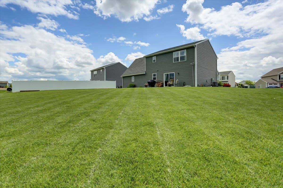 38 W Clarissa Drive, Shippensburg, PA 17257